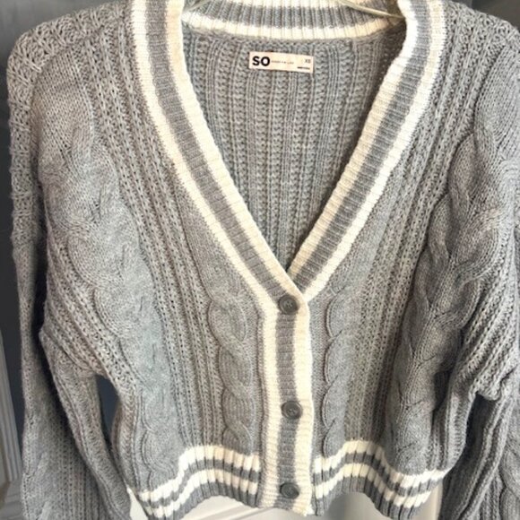 So Juniors Grey Cardigan Sweater XS - Picture 2 of 7